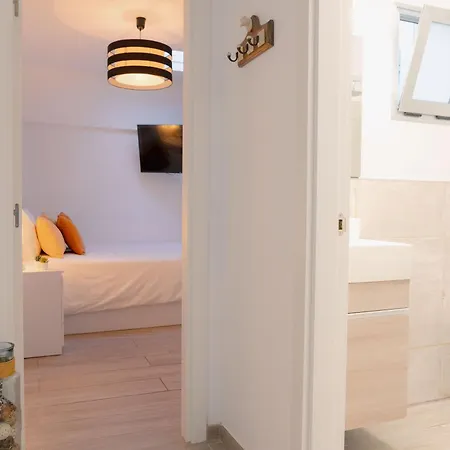 Modern With Wifi And Ac Apartment Tías