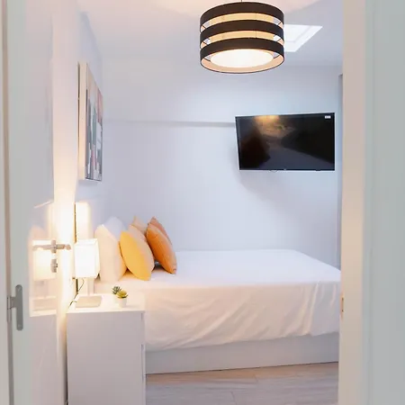Apartment Modern With Wifi And Ac *