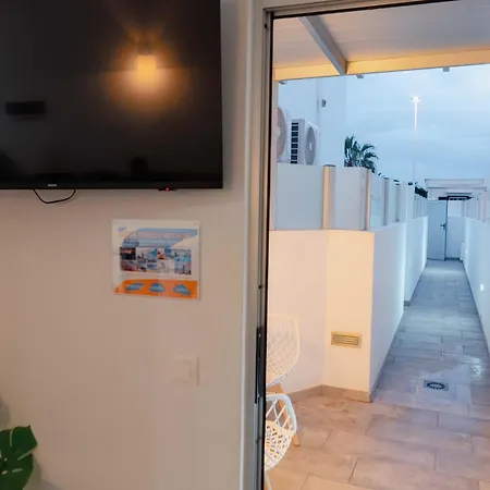 Apartment Modern With Wifi And Ac